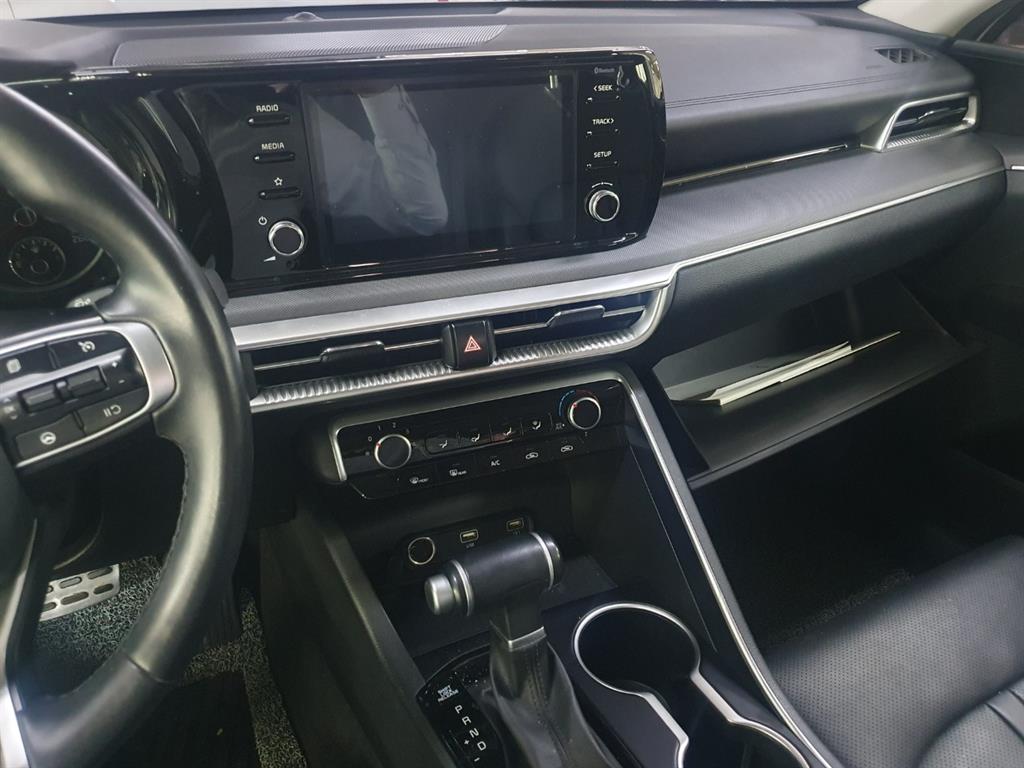 KIA K5 - Vista 7