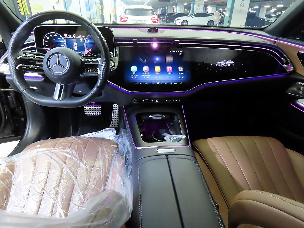 Mercedes Benz E class - Vista 10