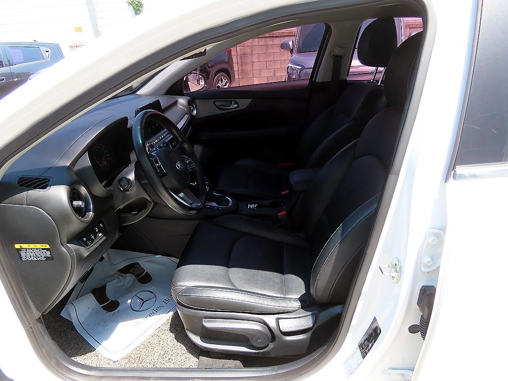 KIA K3 - Vista 5