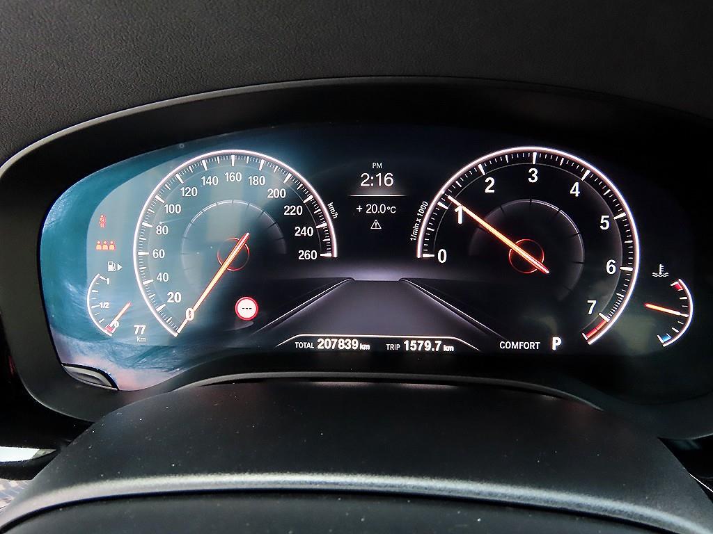BMW 5 Series - Vista 9