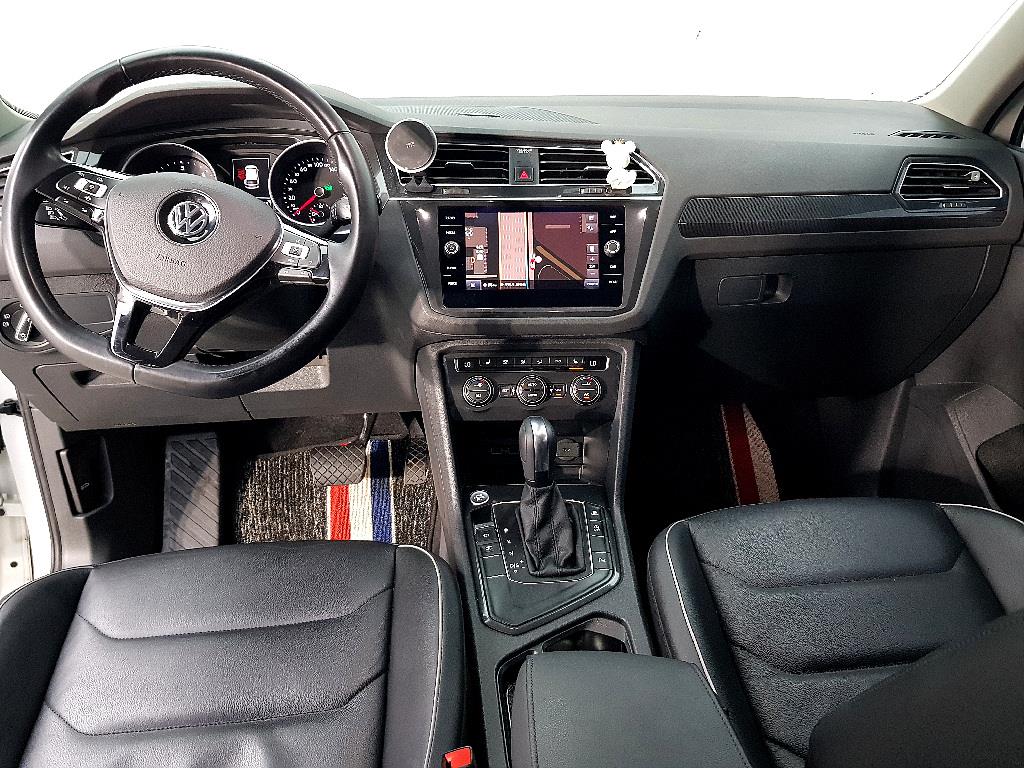 Volkswagen Tiguan - Vista 5