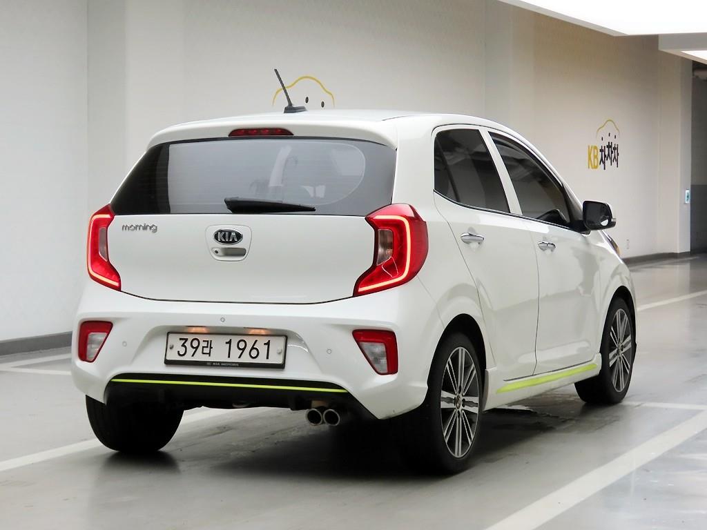 KIA Morning - Vista 4