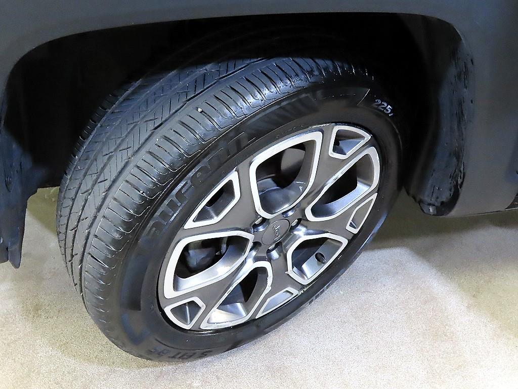Jeep Renegade 2017 Negro - Importación desde Corea - HF Imports Iquique - Foto 19