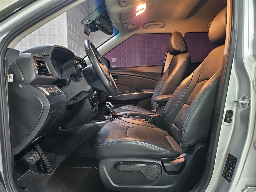 Ssangyong Tivoli - Vista 6