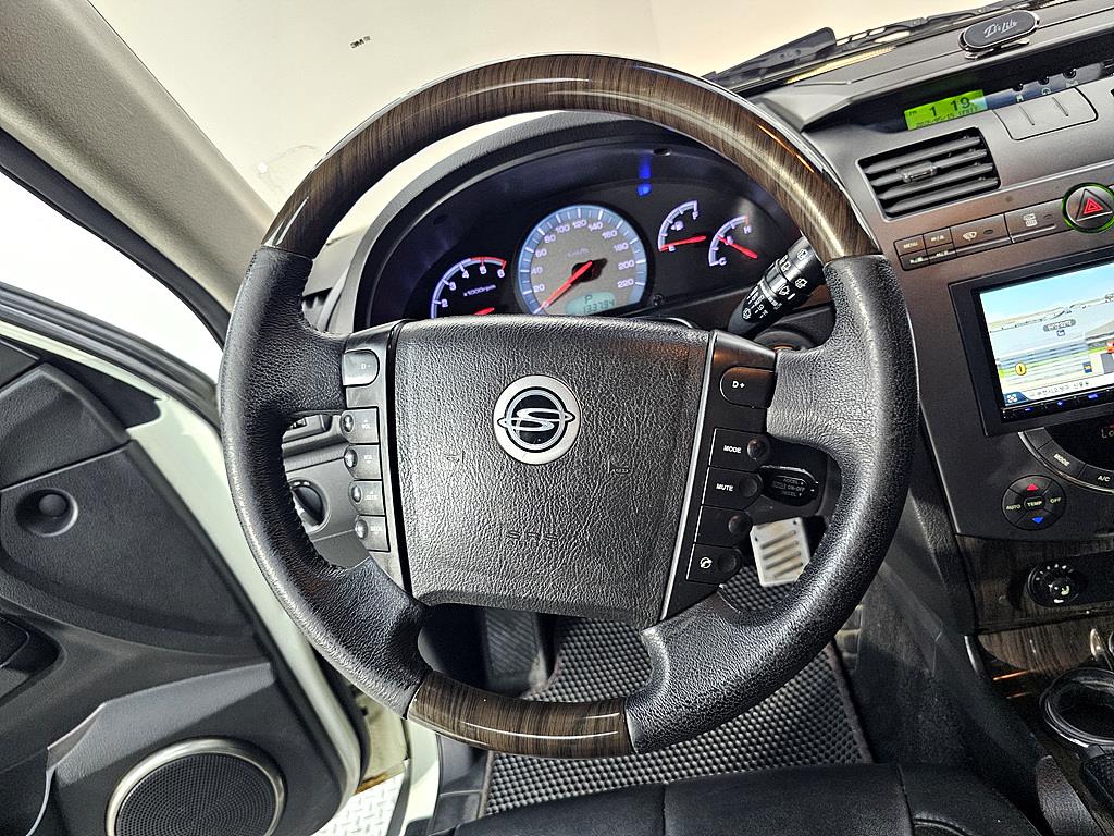 Ssangyong Rexton - Vista 12