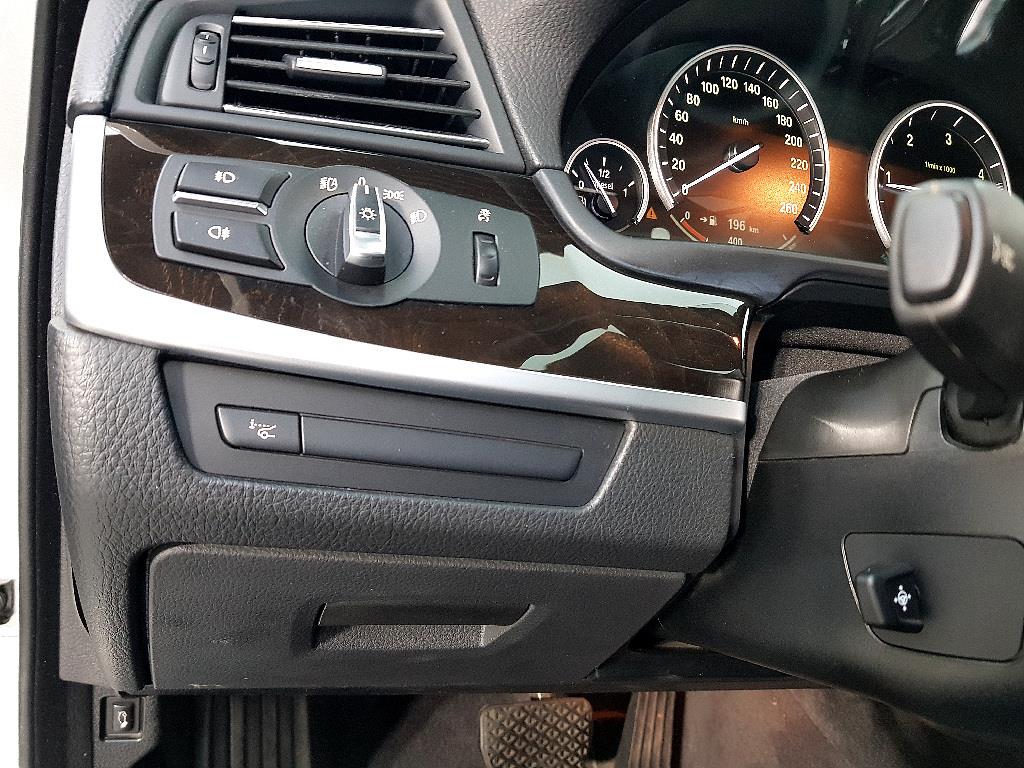 BMW 5 Series - Vista 11