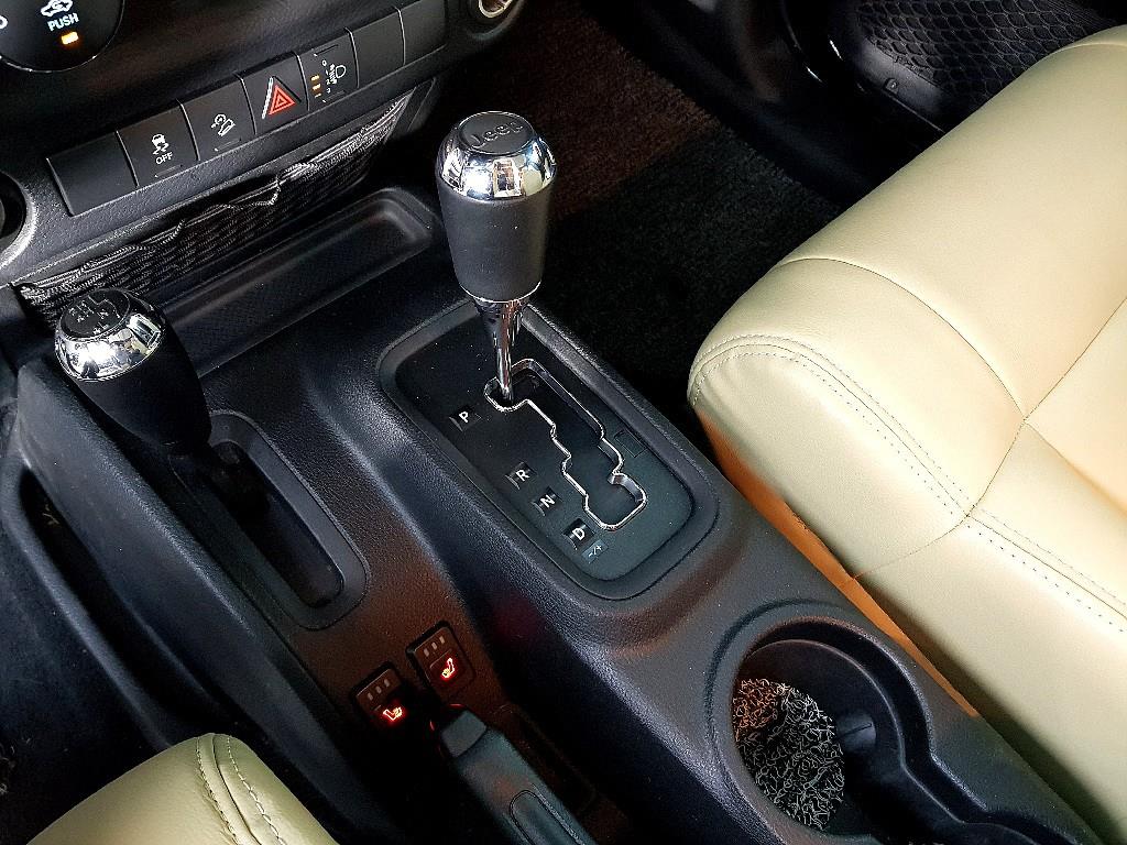 Jeep Wrangler 2012 Negro - Importación desde Corea - HF Imports Iquique - Foto 14