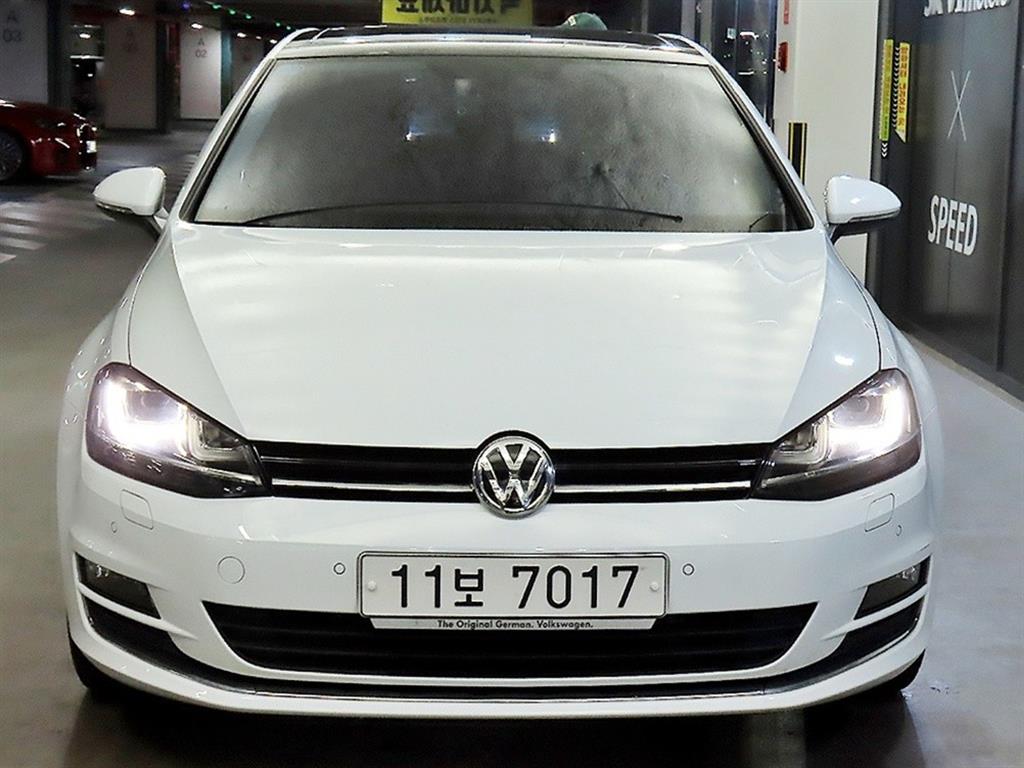 Volkswagen Golf - Vista 2