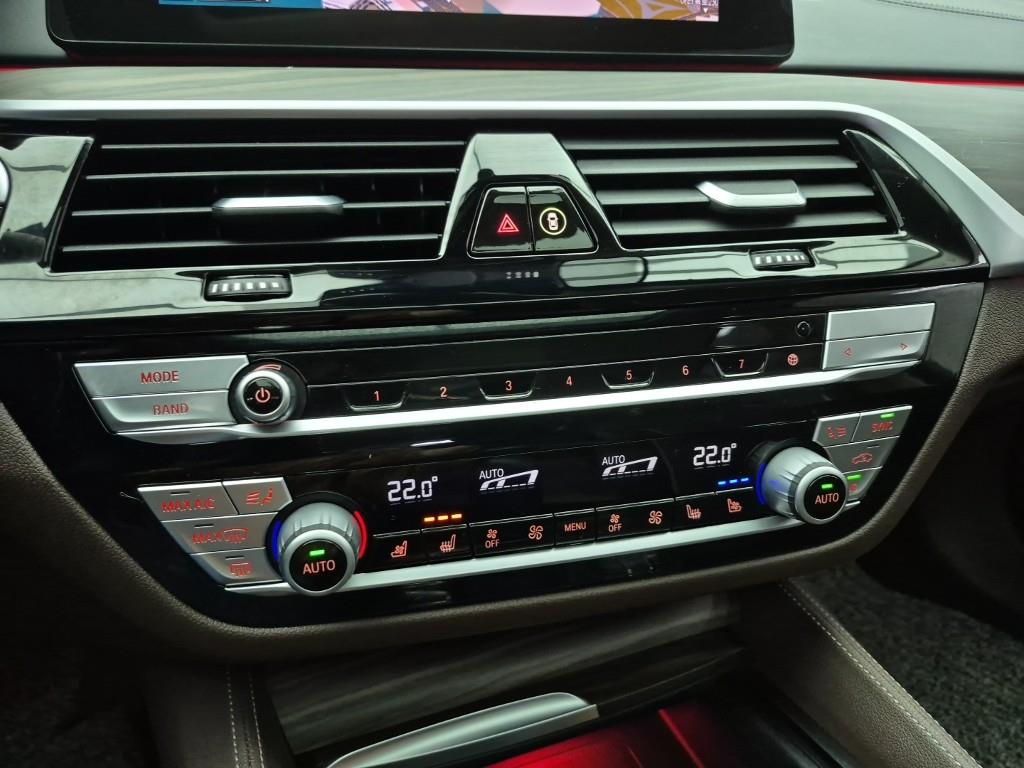 BMW 5 Series - Vista 10