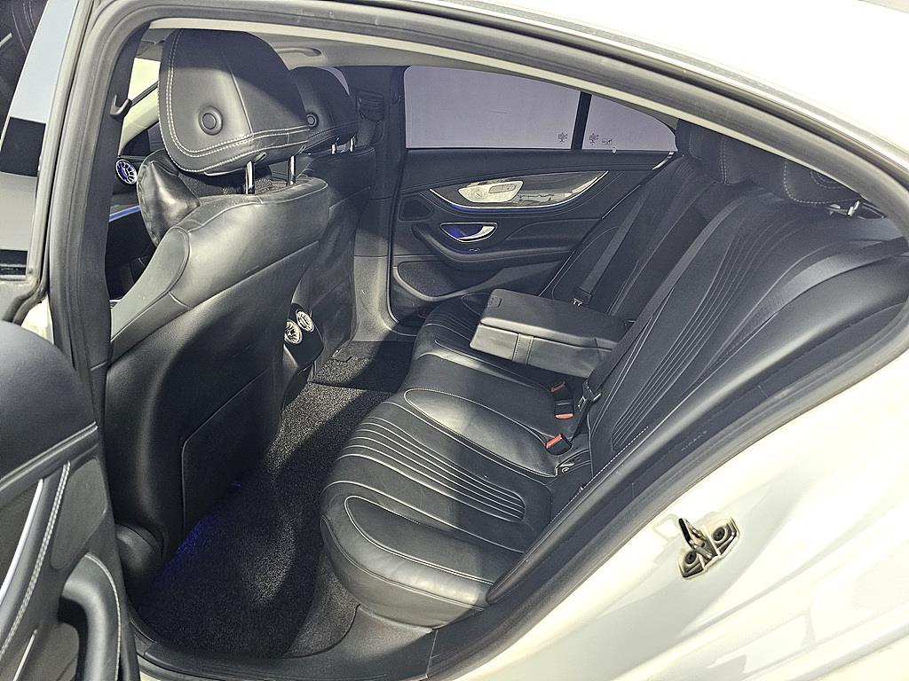 Mercedes Benz CLS Class - Vista 8