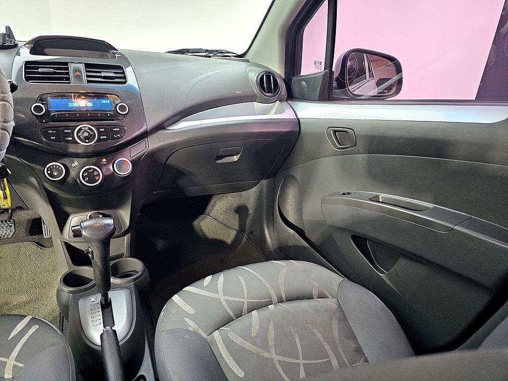 Chevrolet Spark - Vista 10
