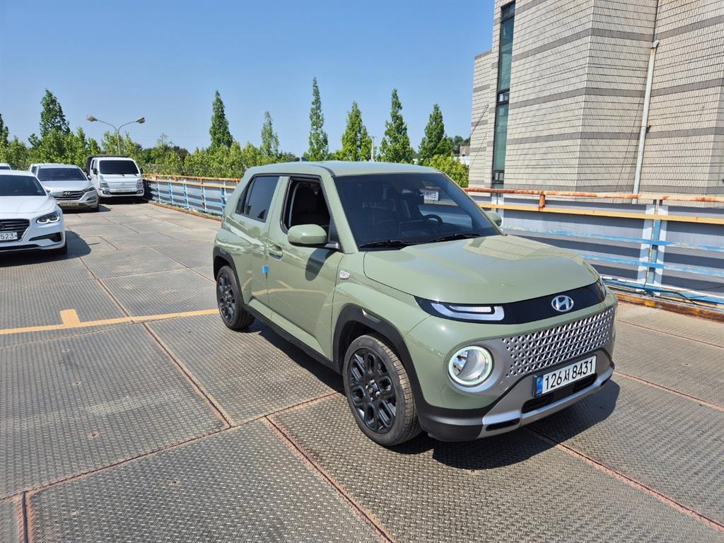 HYUNDAI Casper - Vista 3