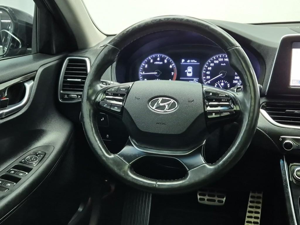 HYUNDAI Grandeur - Vista 9