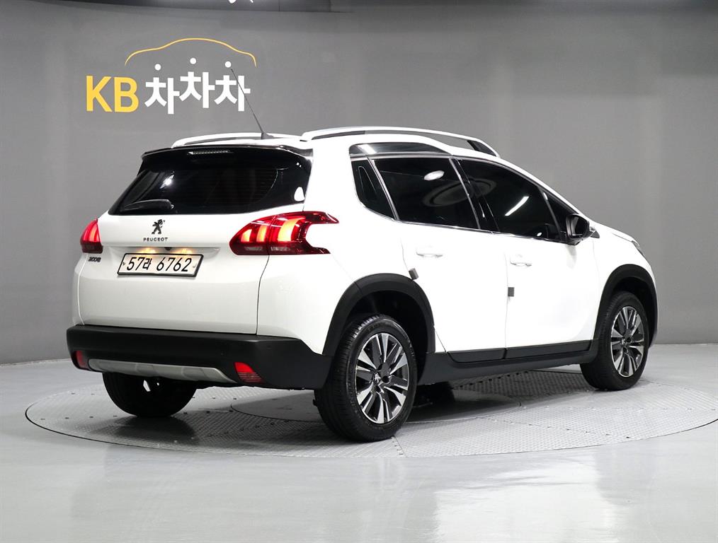 Peugeot 2008 - Vista 3