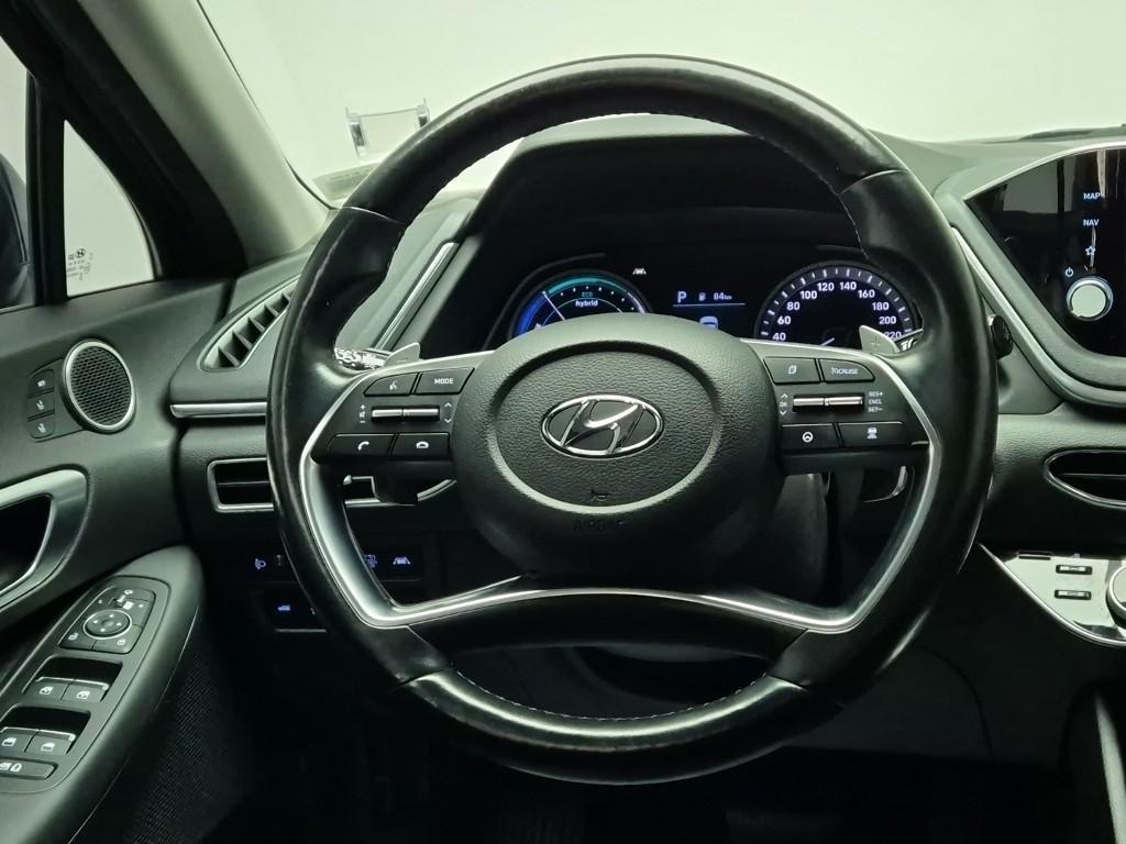 HYUNDAI Sonata - Vista 9