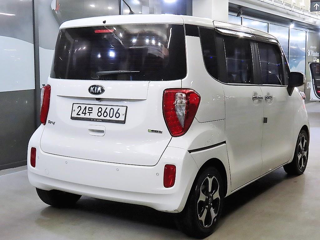 KIA Ray - Vista 4