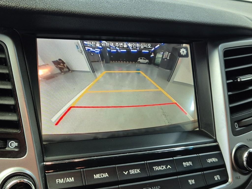 HYUNDAI Tucson 2018 Negro - Importación desde Corea - HF Imports Iquique - Foto 14