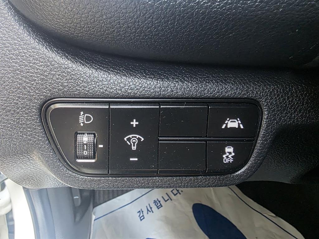 KIA Seltos 2020 Blanco - Importación desde Corea - HF Imports Iquique - Foto 16