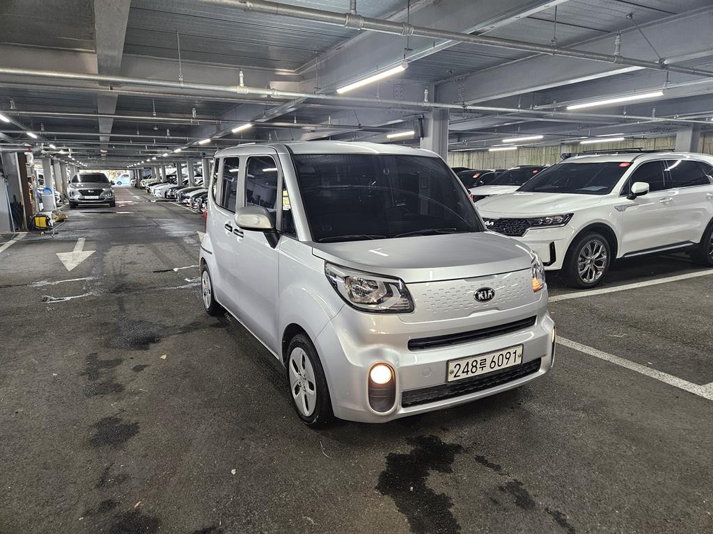 KIA Ray - Vista 2