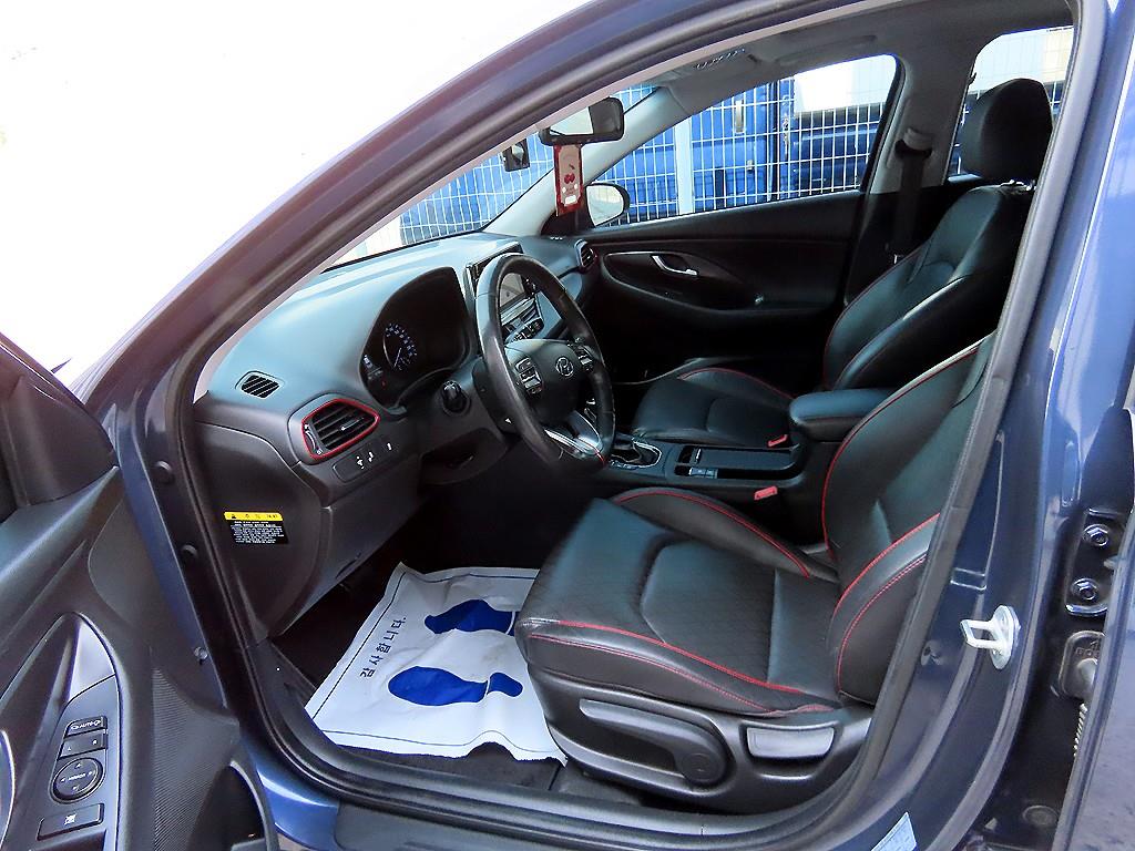 HYUNDAI i30 - Vista 5