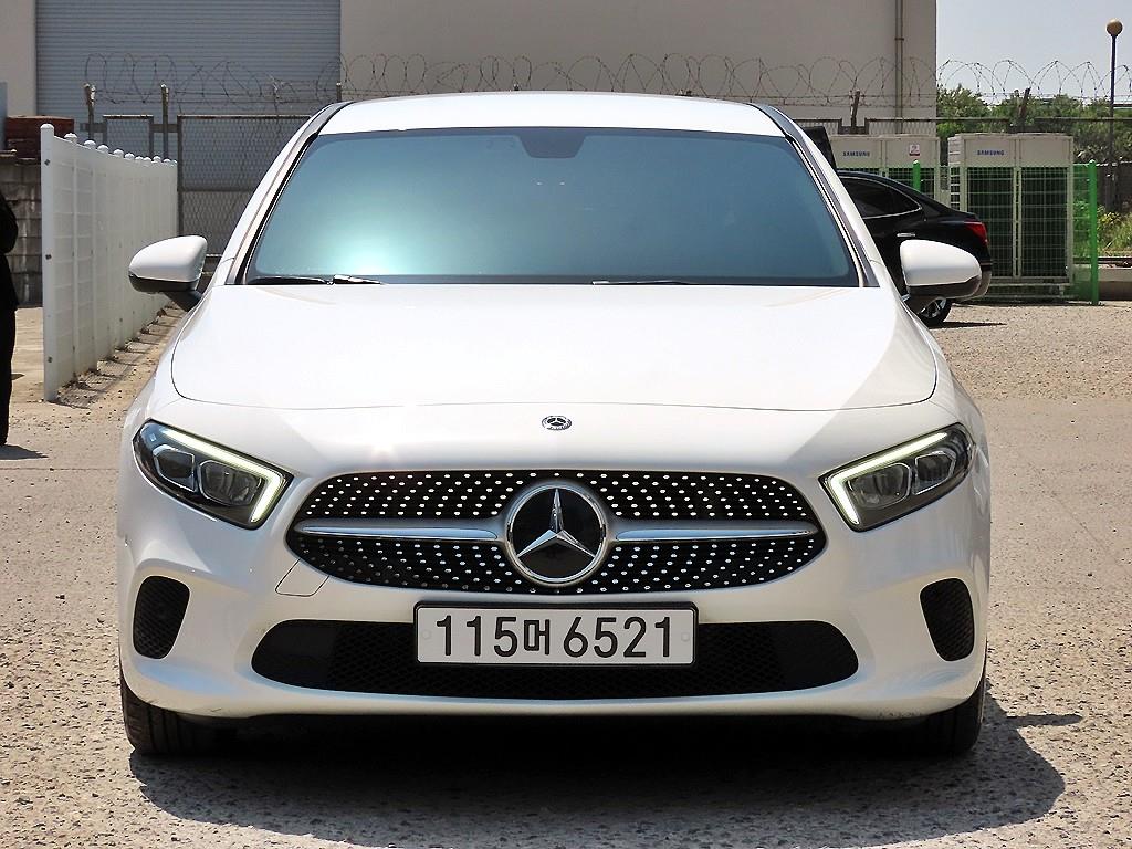 Mercedes Benz A Class 2020 Blanco - Importación desde Corea - HF Imports Iquique - Foto 1