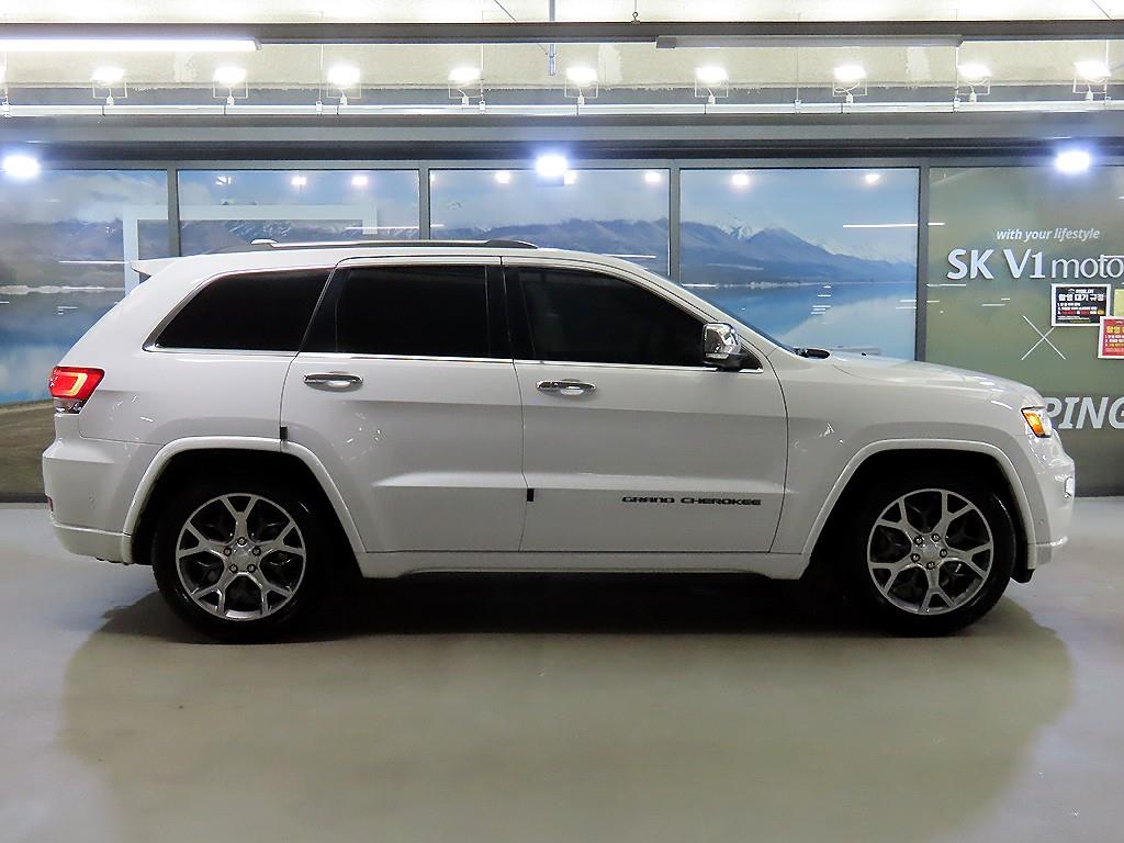 Jeep Cherokee - Vista 3