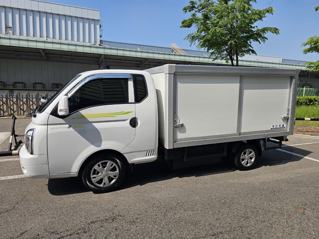 Small Truck Normal Box(Low Deck) - Vista 2