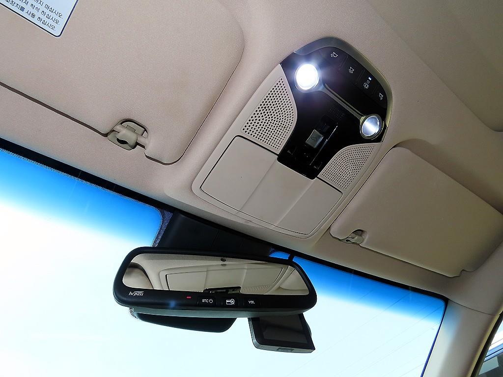 HYUNDAI Grandeur 2018 Blanco - Importación desde Corea - HF Imports Iquique - Foto 16