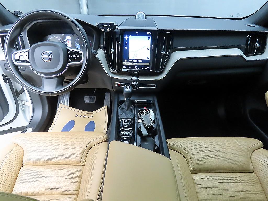Volvo XC60 - Vista 7