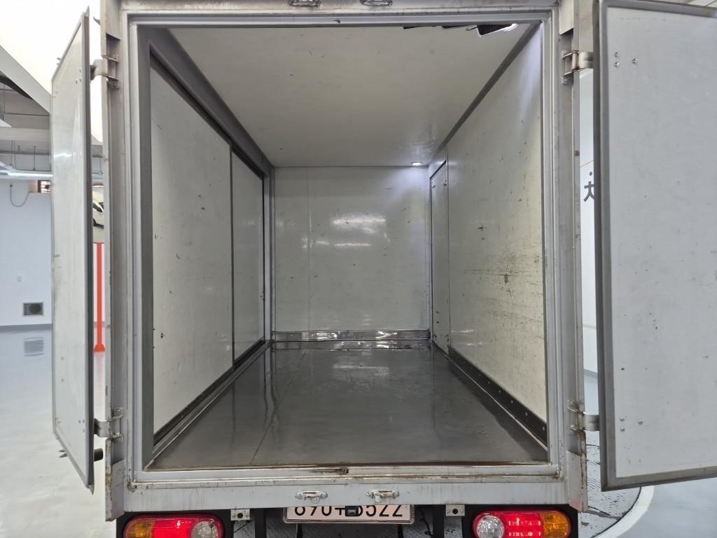 Small Truck Normal Box(High Deck) 2022 Blanco - Importación desde Corea - HF Imports Iquique - Foto 16