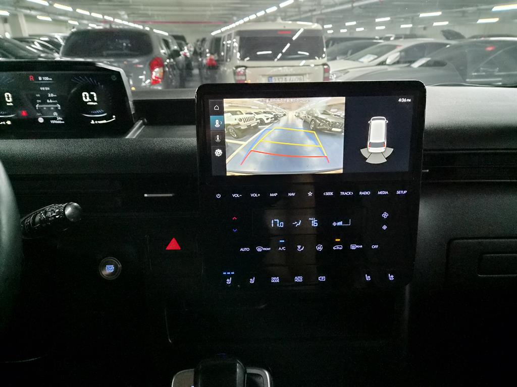 HYUNDAI Staria - Vista 8