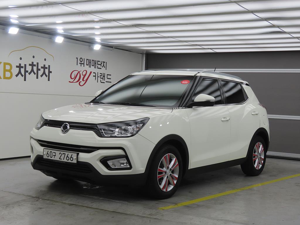 Ssangyong Tivoli 2018 Blanco - Importación desde Corea - HF Imports Iquique - Foto 1