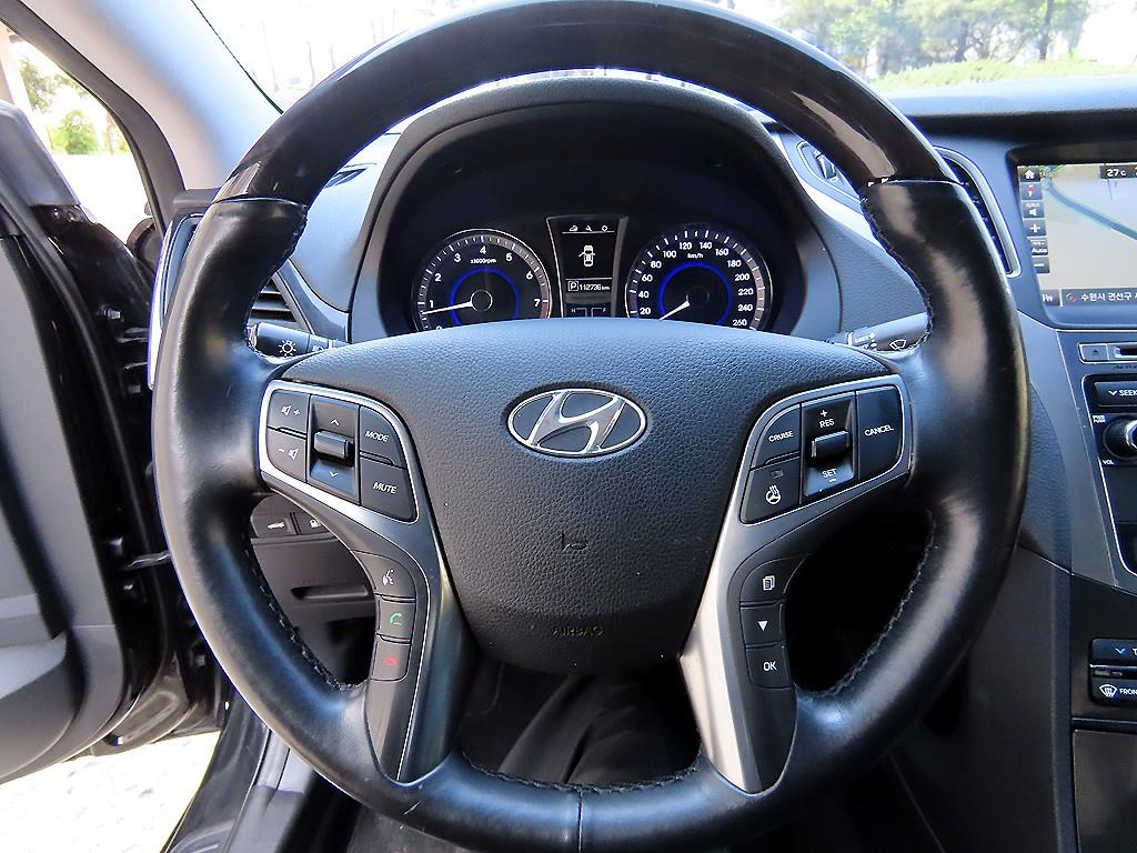 HYUNDAI Grandeur - Vista 8