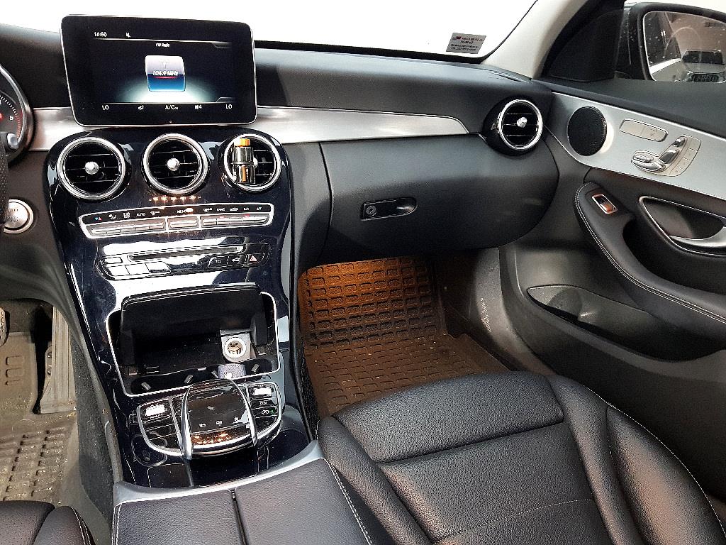 Mercedes Benz C Class - Vista 10