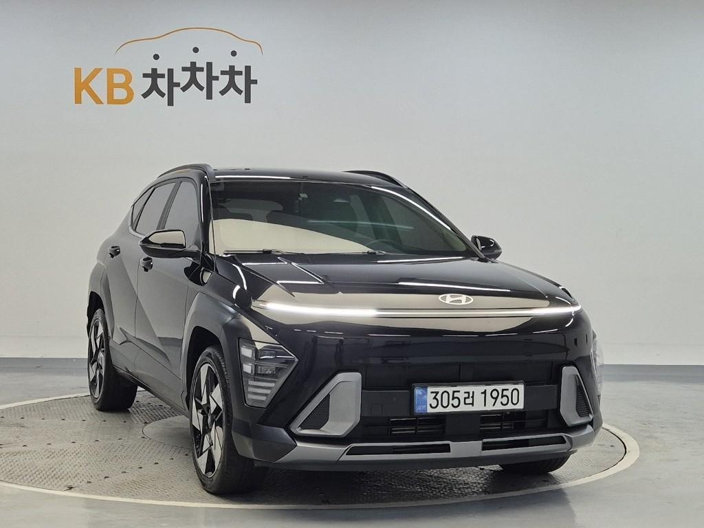 HYUNDAI Kona - Vista 4