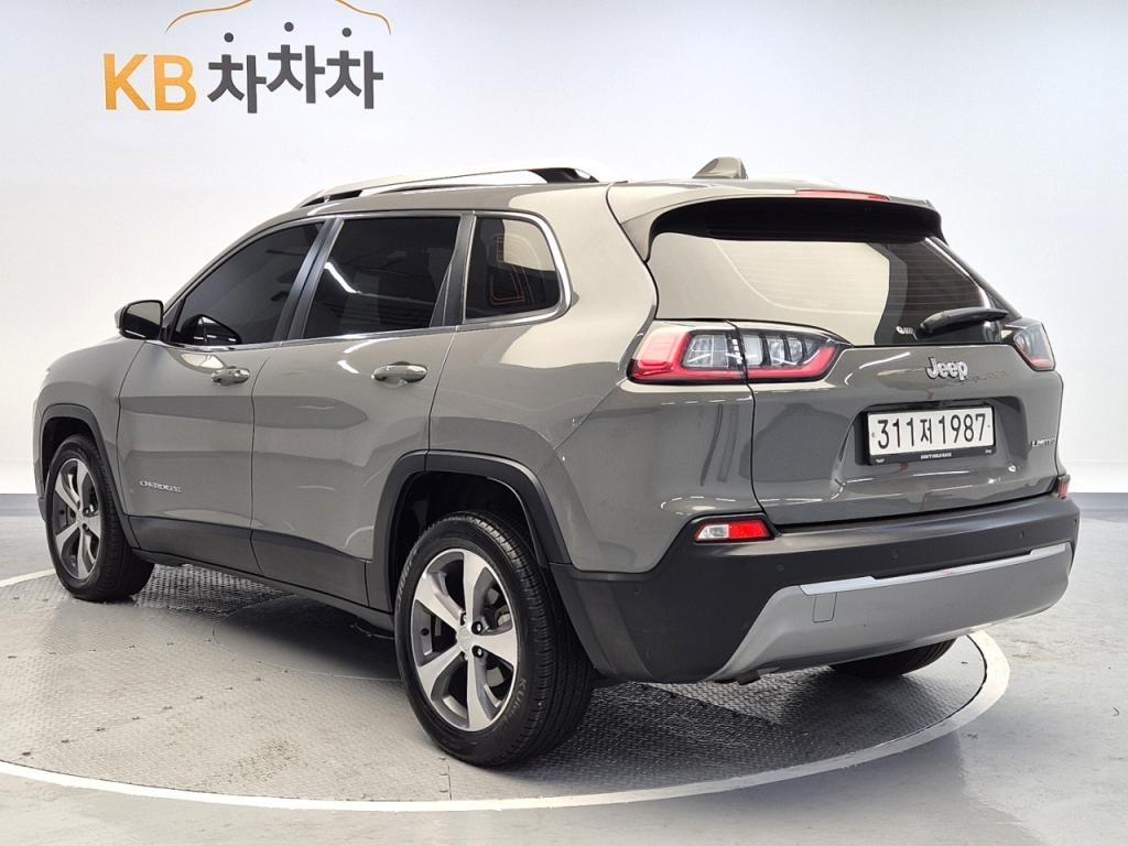 Jeep Cherokee - Vista 2