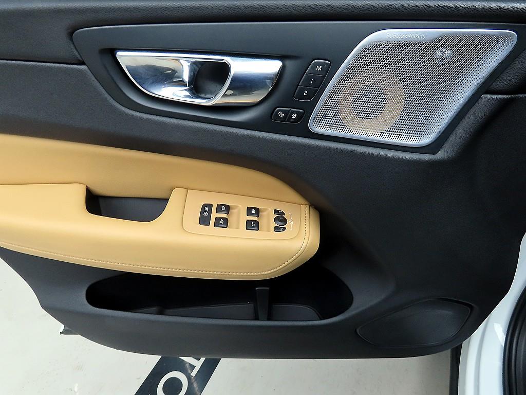 Volvo XC60 - Vista 11