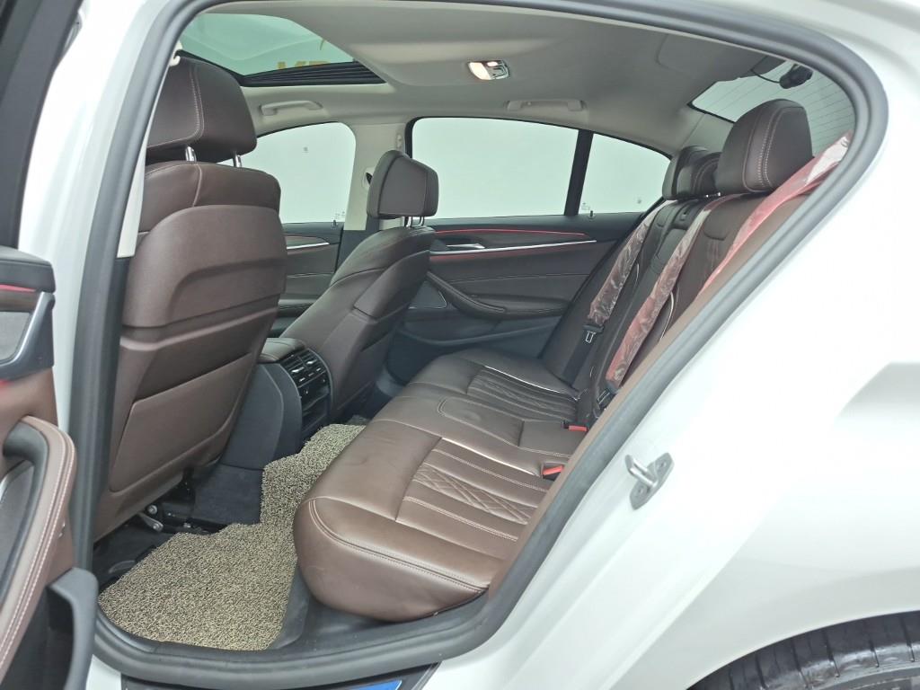 BMW 5 Series - Vista 12