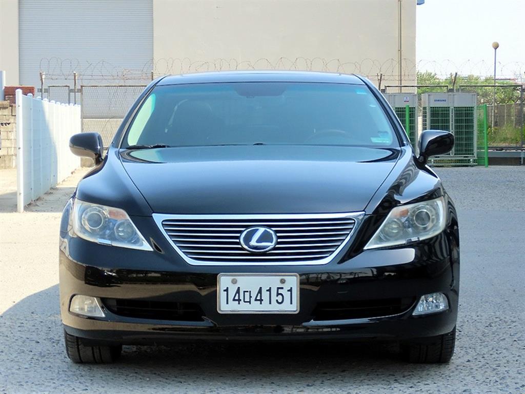 Lexus LS 2009 Negro - Importación desde Corea - HF Imports Iquique - Foto 1