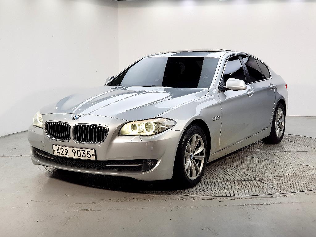BMW 5 Series 2011 Plateado - Importación desde Corea - HF Imports Iquique - Foto 1