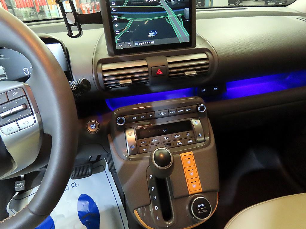 HYUNDAI Casper - Vista 11