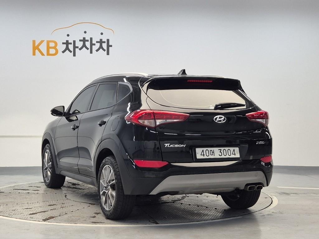 HYUNDAI Tucson - Vista 2
