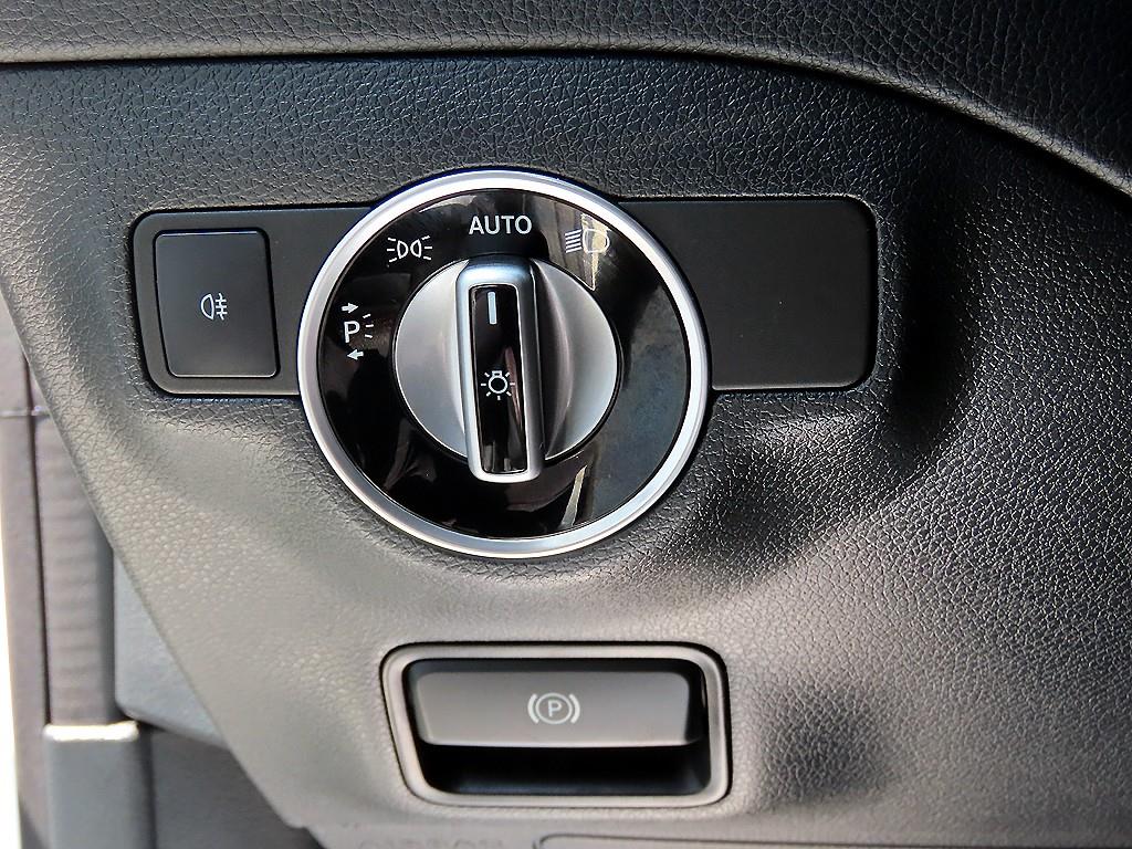 Mercedes Benz CLA Class - Vista 12
