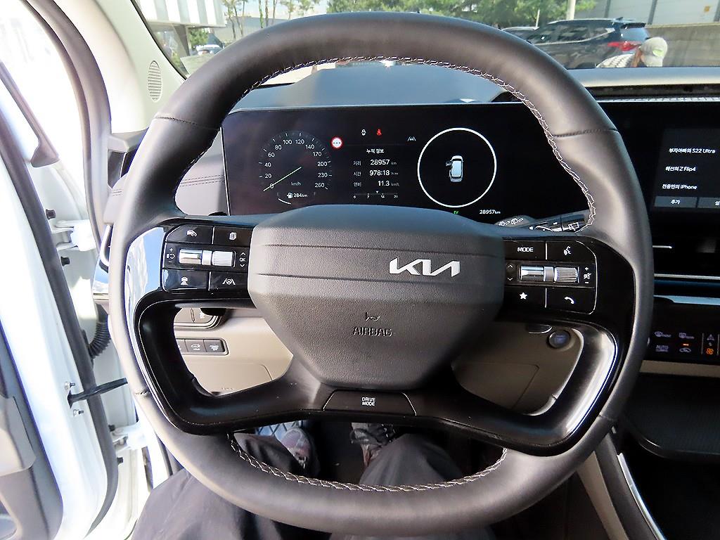KIA Carnival - Vista 9