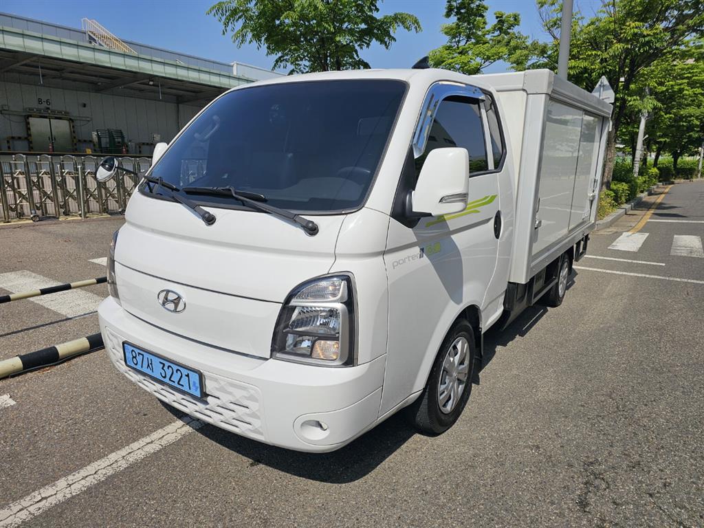 Small Truck Normal Box(Low Deck) 2022 Blanco - Importación desde Corea - HF Imports Iquique - Foto 1