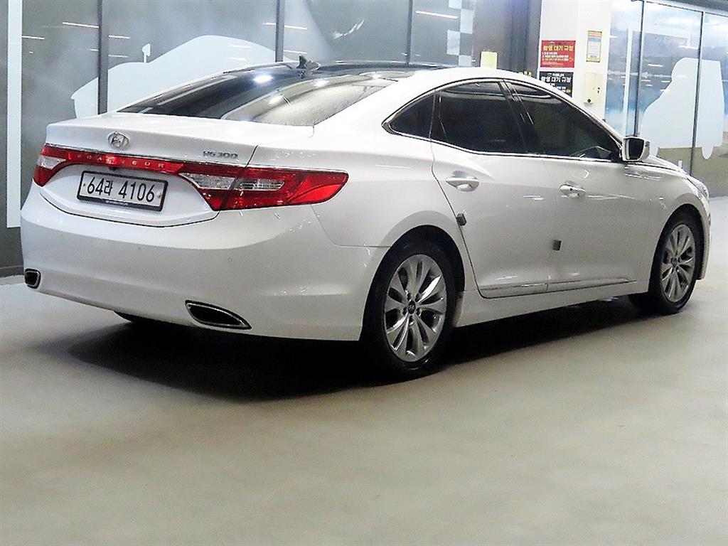HYUNDAI Grandeur - Vista 4