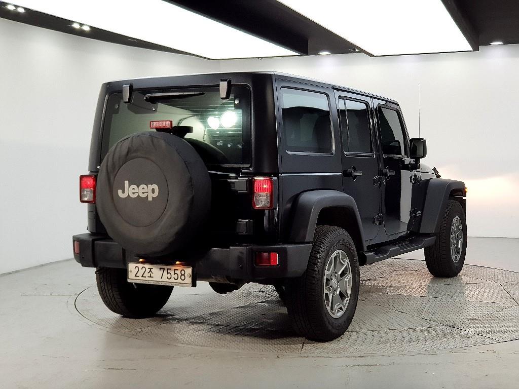 Jeep Wrangler - Vista 4