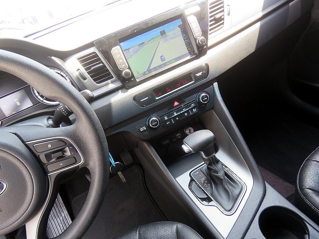 KIA Niro 2017 Gris - Importación desde Corea - HF Imports Iquique - Foto 13