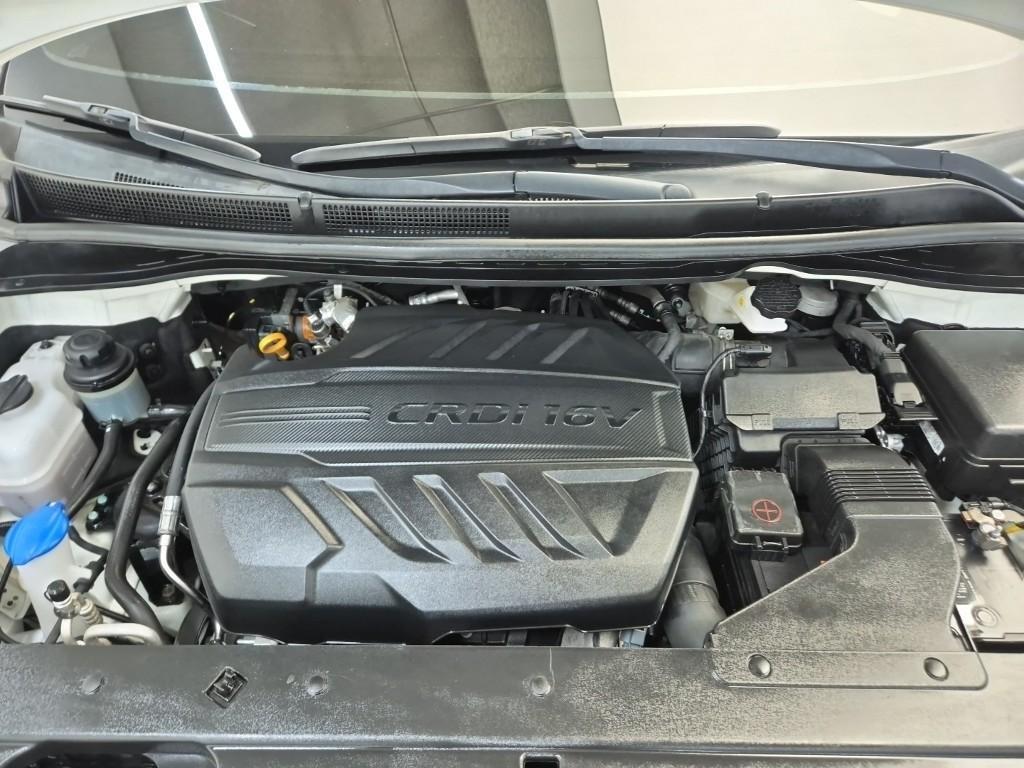 KIA Carnival - Vista 5