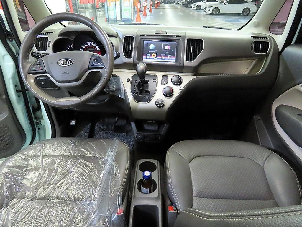 KIA Ray - Vista 10